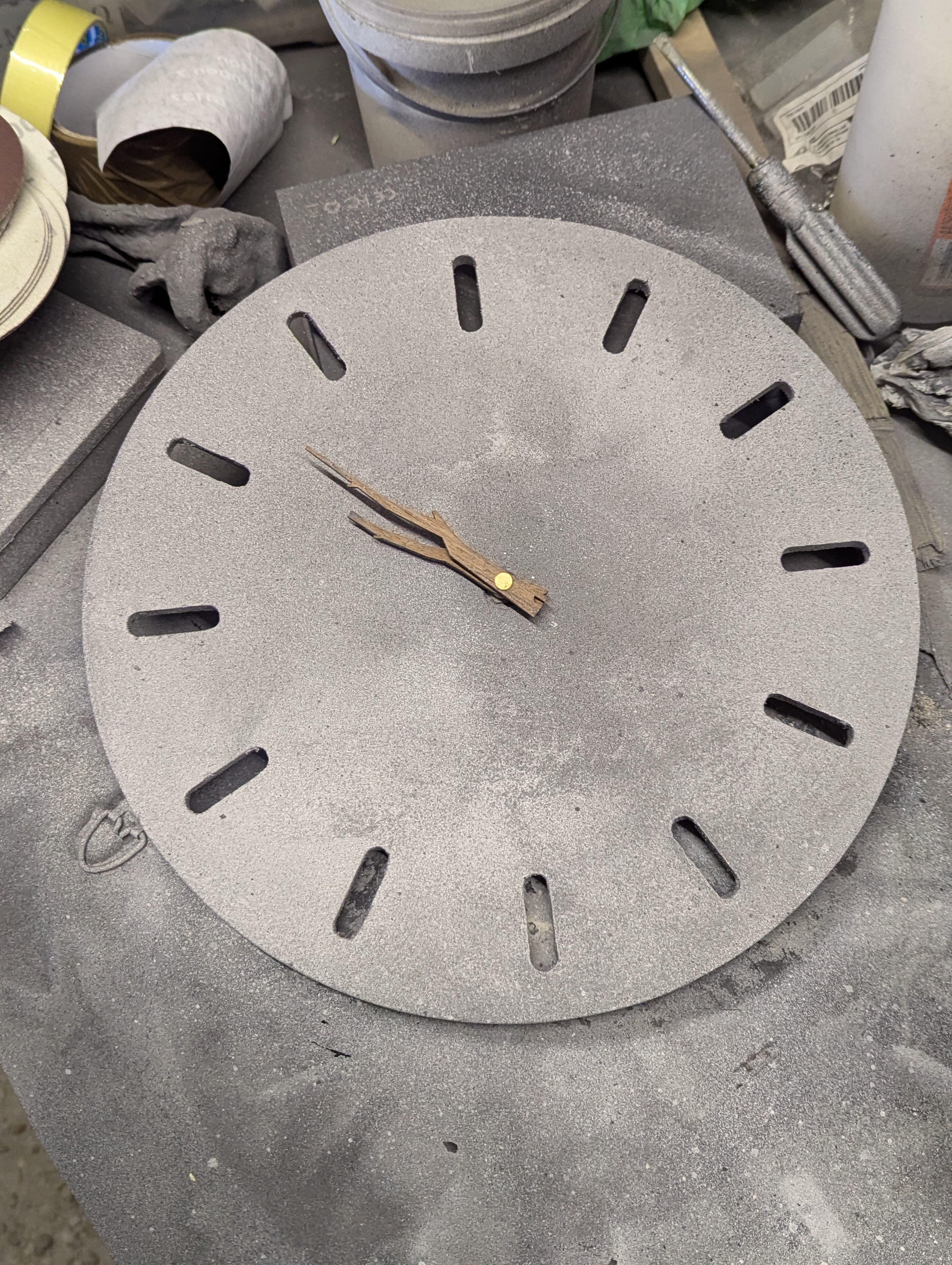 Concrete Wall Clock with Wooden Hands — Concreet